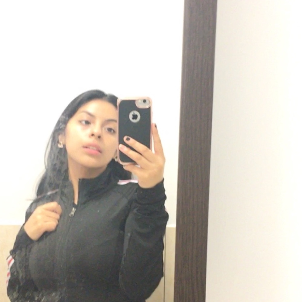 Meet your Posher, Sofia